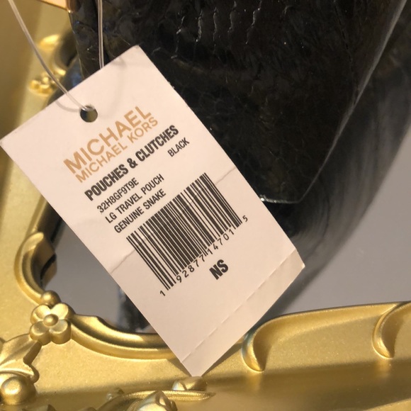 New Michael Kors Genuine Snake Large Travel Pouch - Picture 4 of 10